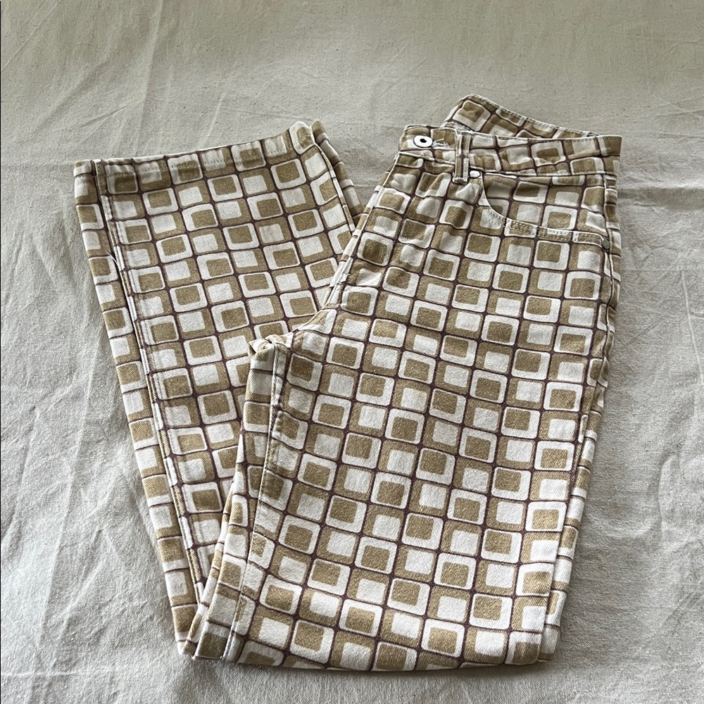Women’s 70’s style denim with cool print